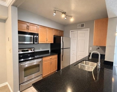 3261 Haviland Court - Photo Thumbnail 6