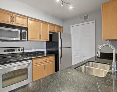 3261 Haviland Court - Photo Thumbnail 11
