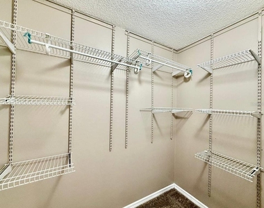 19021 Weatherstone Drive - Photo Thumbnail 34