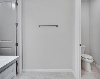 4622 Dover Bluff Court - Photo Thumbnail 48
