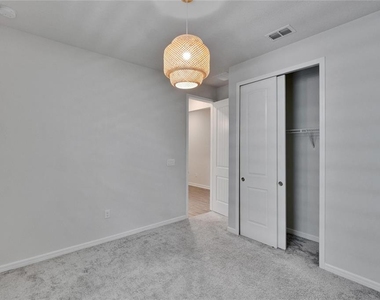 4622 Dover Bluff Court - Photo Thumbnail 12