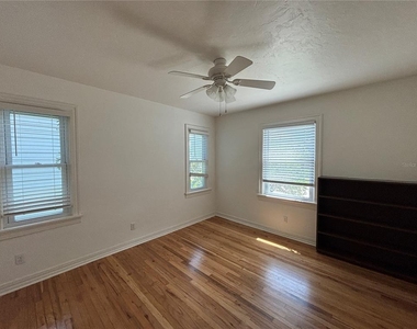 495 24th Avenue N - Photo Thumbnail 17