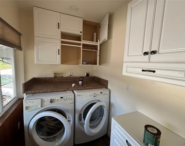 495 24th Avenue N - Photo Thumbnail 14