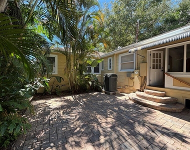 495 24th Avenue N - Photo Thumbnail 28