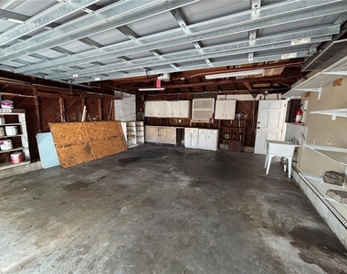 495 24th Avenue N - Photo Thumbnail 25