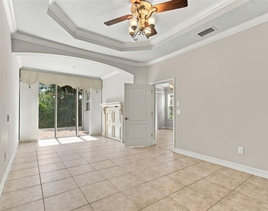 7526 Deer Path Lane - Photo Thumbnail 20