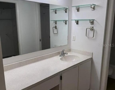 13626 Greenfield Drive - Photo Thumbnail 9