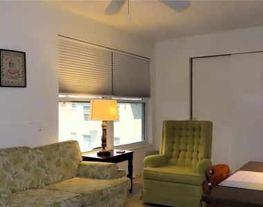 2457 Ecuadorian Way - Photo Thumbnail 14