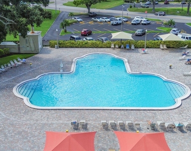 2457 Ecuadorian Way - Photo Thumbnail 37