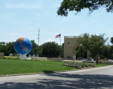 2457 Ecuadorian Way - Photo Thumbnail 38