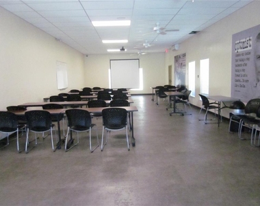 2457 Ecuadorian Way - Photo Thumbnail 60