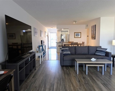 285 107th Avenue - Photo Thumbnail 5