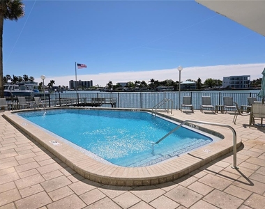 285 107th Avenue - Photo Thumbnail 26