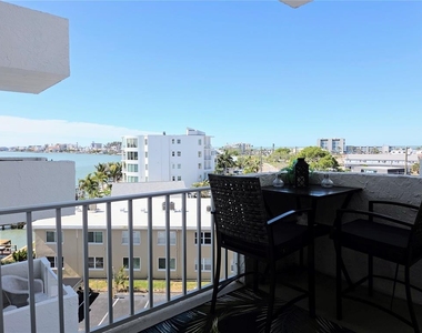 285 107th Avenue - Photo Thumbnail 20