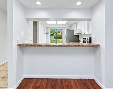 1817 Cypress Trace Drive - Photo Thumbnail 5