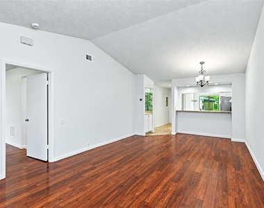 1817 Cypress Trace Drive - Photo Thumbnail 3