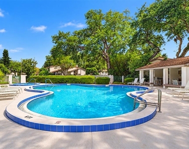 1817 Cypress Trace Drive - Photo Thumbnail 27