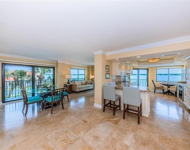 240 Sand Key Estates Drive - Photo Thumbnail 2