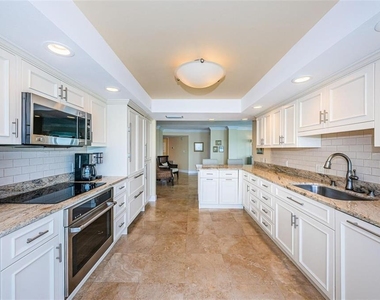240 Sand Key Estates Drive - Photo Thumbnail 7
