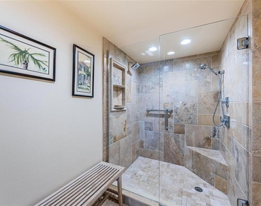240 Sand Key Estates Drive - Photo Thumbnail 11