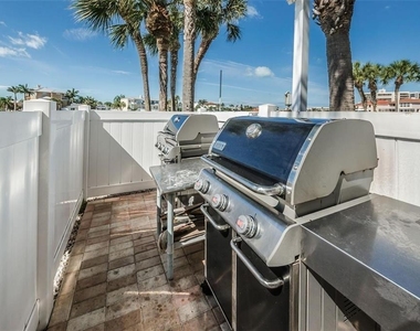 240 Sand Key Estates Drive - Photo Thumbnail 20