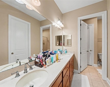 6012 Printery Street - Photo Thumbnail 12