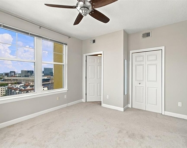 345 Bayshore Boulevard - Photo Thumbnail 15