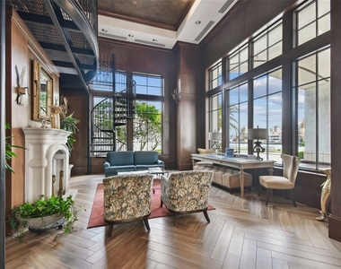 345 Bayshore Boulevard - Photo Thumbnail 32