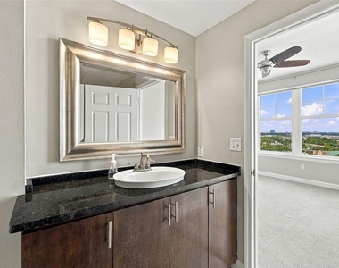 345 Bayshore Boulevard - Photo Thumbnail 17