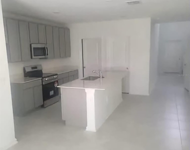 4218 Mountain Laurel Lane - Photo Thumbnail 3