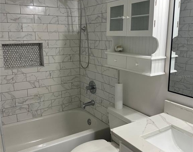 1009 Jeater Bend Drive - Photo Thumbnail 7