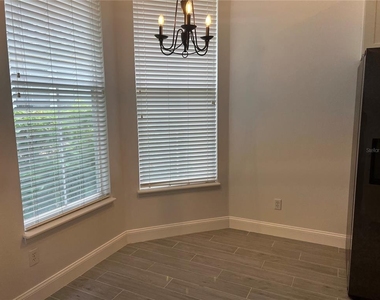 1009 Jeater Bend Drive - Photo Thumbnail 10