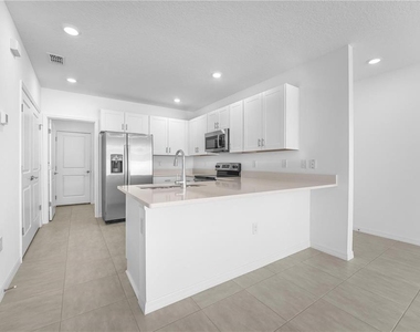 4560 Ranunculus Street - Photo Thumbnail 8
