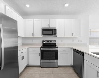 4560 Ranunculus Street - Photo Thumbnail 3