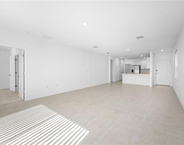 4560 Ranunculus Street - Photo Thumbnail 10