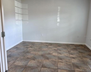 4164 Key Colony Place - Photo Thumbnail 9