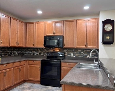4164 Key Colony Place - Photo Thumbnail 3