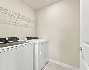 10507 Evening Star Street - Photo Thumbnail 24