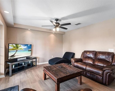 2101 Hatteras Point - Photo Thumbnail 7