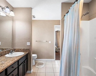 2101 Hatteras Point - Photo Thumbnail 21