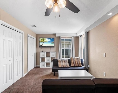 2101 Hatteras Point - Photo Thumbnail 22