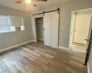 650 Avenue C Sw - Photo Thumbnail 10