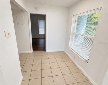 1751-1751 Ne 2nd Street - Photo Thumbnail 5