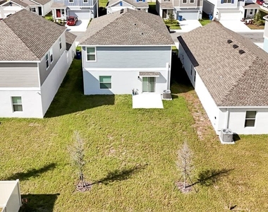 1713 White Water Court - Photo Thumbnail 3