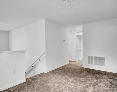 1713 White Water Court - Photo Thumbnail 18