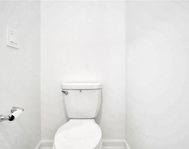 1713 White Water Court - Photo Thumbnail 8