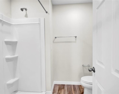 4321 Hillock Boulevard - Photo Thumbnail 19