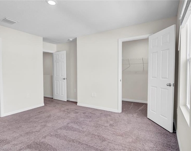 4321 Hillock Boulevard - Photo Thumbnail 20