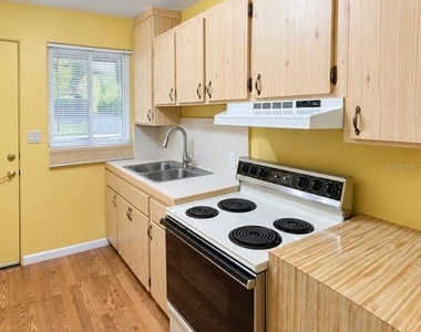 701 Palmer Street - Photo Thumbnail 7