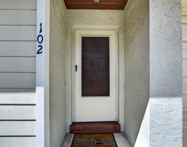 102 Edgewater Circle - Photo Thumbnail 1